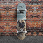 Skateboard Happy Carlin at the Beach personnalisable<br><div class="desc">aquarelle d'un chien heureux profitant de la plage</div>