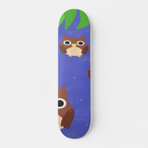 Skateboard hibou peinture art