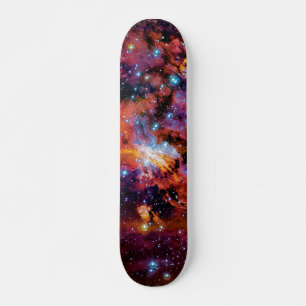 Skateboard IC 4628 Nébuleuse de la Crevette - Photo colorée d