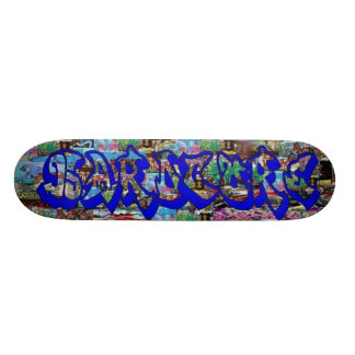 Skateboard INCONDITIONNEL de graffiti
