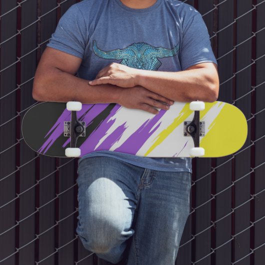 Skateboard Indicateur de fierté non binaire Abstrait (Extérieur 3)