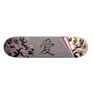 Skateboard Inséparables Sur Sakura Tree Et Symbole d'amour ch
