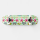 Skateboard Jardin Éclectique Enchantant : Beauté Florale Dive (Horz)