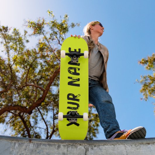 Skateboard Jaune Néon Fluorescent (Extérieur 1)