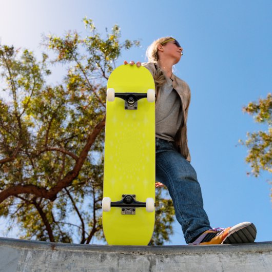 Skateboard Jaune pétillant (Extérieur 1)