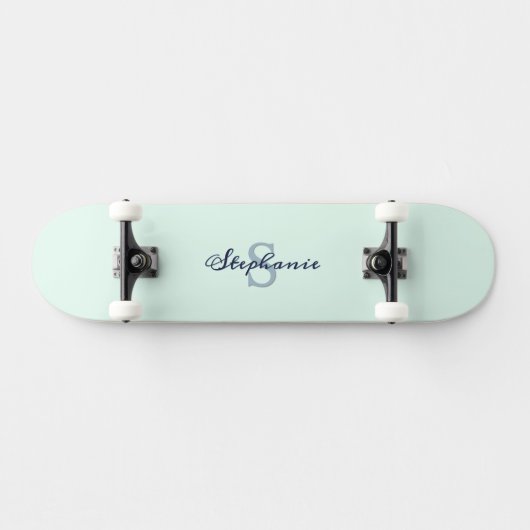Skateboard Joli Vert Clair Élégant Simple Mignonne Monogramme (Horz)
