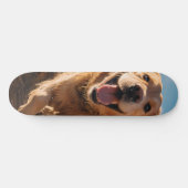 Skateboard Joyeux Golden Retriever en cours (Horz)