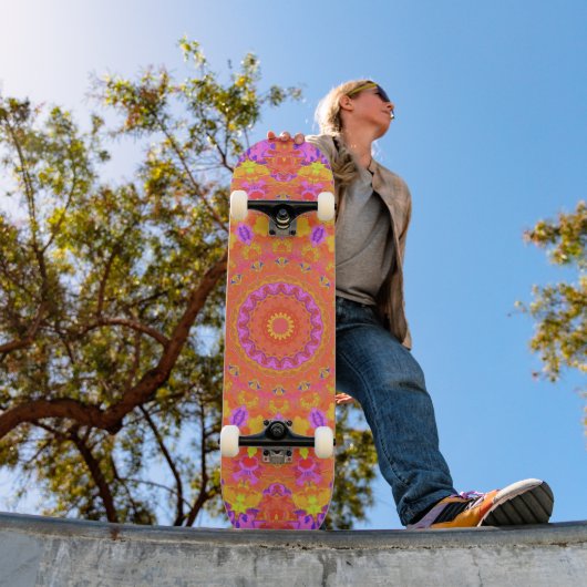 Skateboard Kaleidoscope Abstrait psychédélique coloré (Extérieur 1)