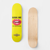 skateboard "KISS ME" (Voorkant)