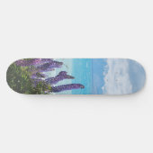 Skateboard lavande sur le lac (Horz)