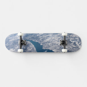 Skateboard Le Cratère Manicouagan Et Le Saint-Laurent