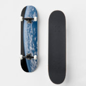 Skateboard Le membre de la Terre, ou l'horizon (Recto)