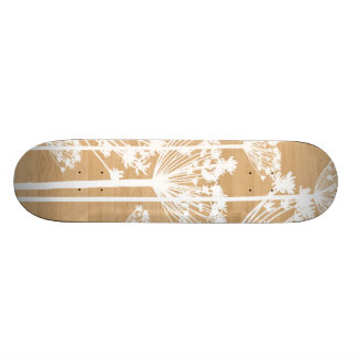 Skateboard Le souhait en bois d'arrière - plan fleurit le