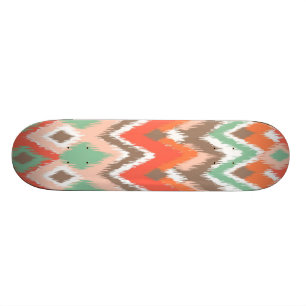 Skateboard Le zigzag aztèque tribal de chevron barre le motif