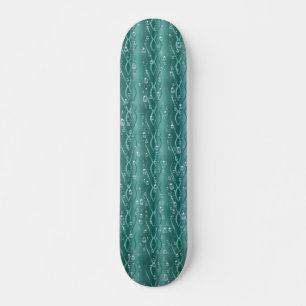 Skateboard Les gouttes de pluie sur le métal vert