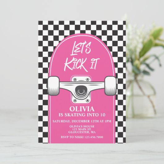 Skateboard Let's Kick It PINK Invitation d'anniver (Debout devant)