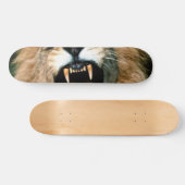 Skateboard Lion d'hurlement (Horz)
