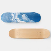 Skateboard Lion et agneau dans les nuages (Horz)