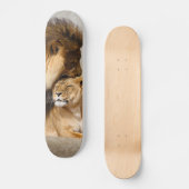 Skateboard Lion masculin et femelle dans l'amour (Recto)