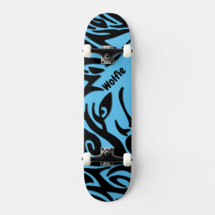 Skateboard Loup tribal Abstrait bleu et noir avec nom Skat