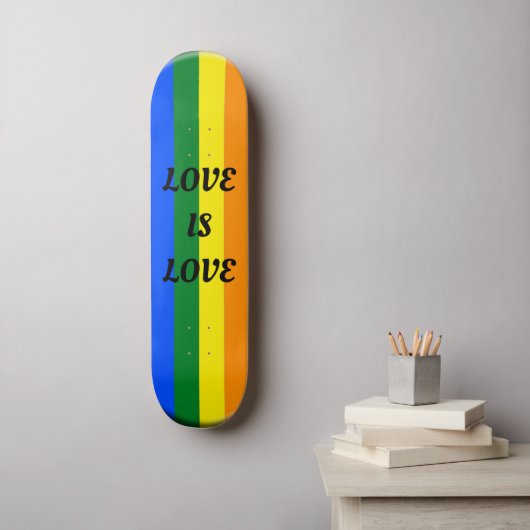 SKATEBOARD LOVE IS LOVE (Art mural)