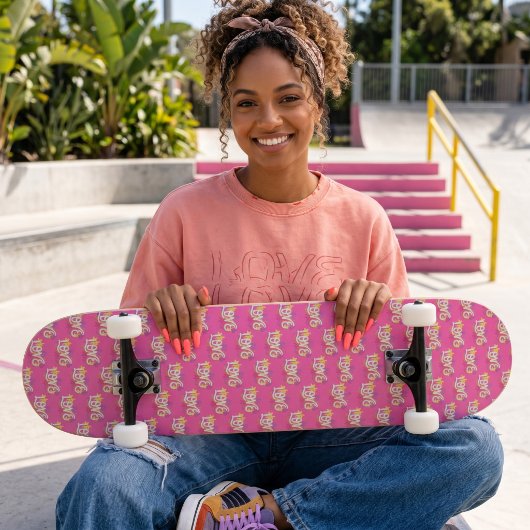 Skateboard LOVE Planche à roulettes