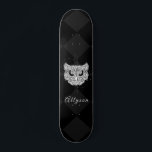 Skateboard Mandala Style Chouette & Filles Nom Noir Blanc Cla<br><div class="desc">Ce skateboard amusant avec le design de la chouette mandala et le nom personnalisé ferait un cadeau merveilleux pour quelqu'un qui est dans le skateboard! Ajoutez facilement le nom désiré en cliquant sur l'option "personnaliser ce modèle".</div>