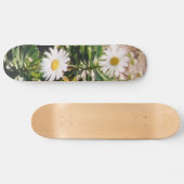SKATEBOARD MARGUERITE (Horz)