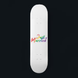 Skateboard Mariage Marié Rainbow Colorée Idée cadeau<br><div class="desc">Cette Chemise est une idée cadeau unique pour elle,  lui et les couples qui viennent de se marier ou de passer leur lune de miel.</div>