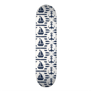 Skateboard Maritime dans le motif bleu
