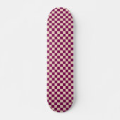 Skateboard Maroon and beige checkerboard pattern (Devant)