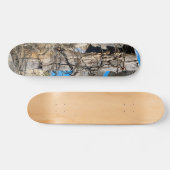 Skateboard met Gnarly Rusty Barbed Wire-ontwerp (Horizontaal)