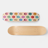 Skateboard met kleurrijke gezichten (Horizontaal)