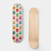 Skateboard met kleurrijke gezichten (Voorkant)
