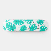 Skateboard met tropische bladeren. (Horizontaal)