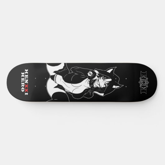Skateboard Mia (Horz)