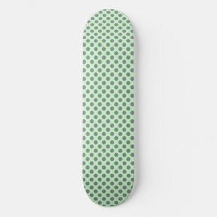 Skateboard Mint Green avec Grey Pois par Shirley Taylor