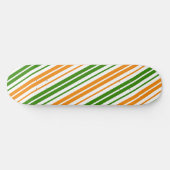 Skateboard Modèle de rayures verticales orange vert blanc (Horz)