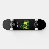 SKATEBOARD MODÈLE DE TEXTE D'IMAGE NOIRE SIMPLE ET MODERNE (Horz)