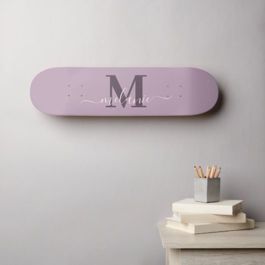 Skateboard Monogramme de nom personnalisé de script de fille (Art mural (Horz))