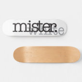 SKATEBOARD MONSIEUR WHITE (Horz)