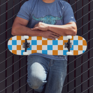 Skateboard Motif à carreaux orange blanc et bleu