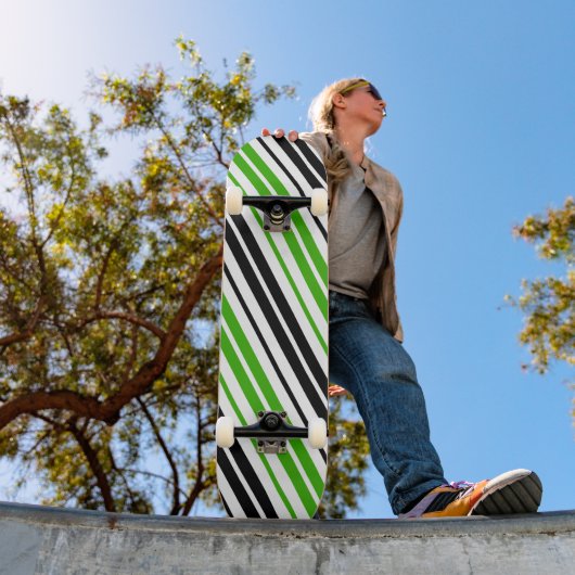 Skateboard Motif de rayures vert noir blanc  (Extérieur 1)