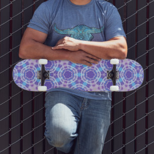 Skateboard Motif de teinture à tarte violet et bleu