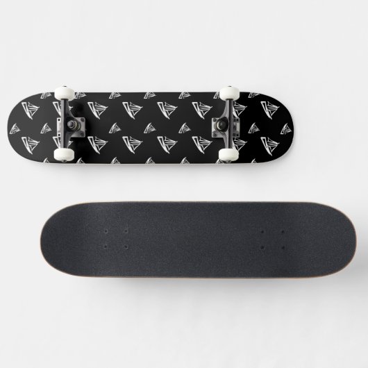 Skateboard Motif peu précis de voilier (Horz)