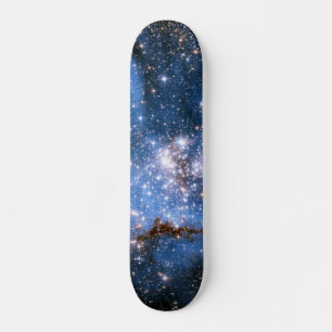 Skateboard Nébuleuse NGC 346 Étoiles nourrissons - Photo de l