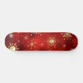 Skateboard Noël Golden Snowflakes sur Arrière - plan rouge (Horz)