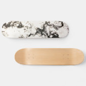Skateboard Noir, blanc et argent (Horz)