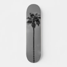 Skateboard noir et blanc