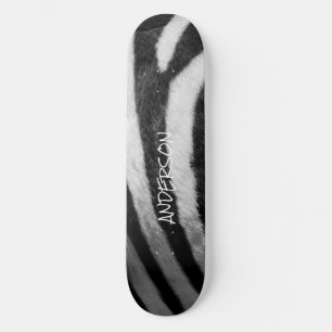 Skateboard noir et blanc Zebra